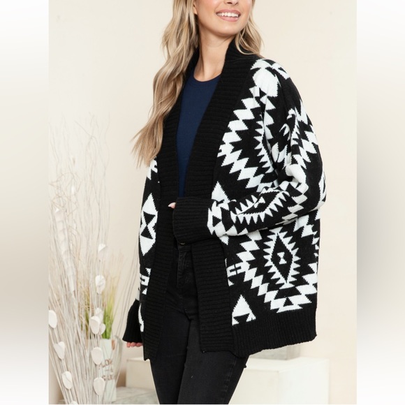 76 Boho  beautiful Montana Aztec Cardigan Sweater - Picture 3 of 5